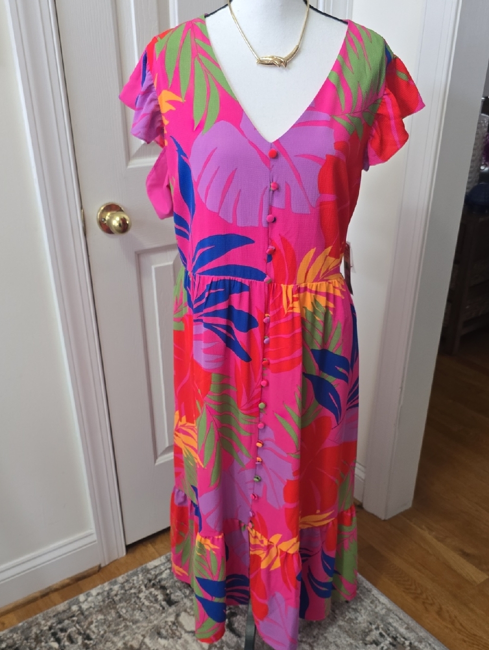 52SEVEN BRAND WOMEN'S PLUS SIZE PINK AND RED TROPICAL LONG DRESS SIZE 18W